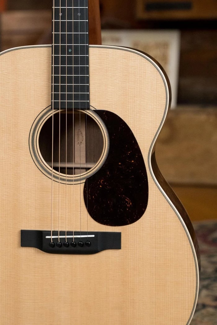 Martin Custom Shop D-28 Style Spruce/Black Walnut 14 Fret Dreadnought Acoustic Guitar 