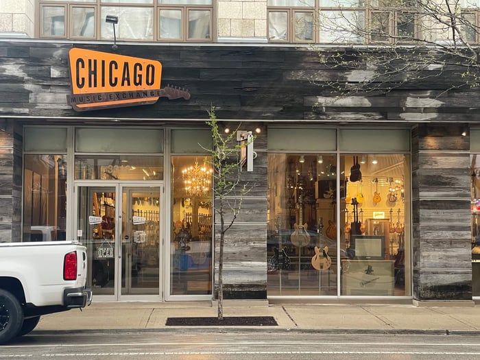 The Chicago Music Exchange and its impact on the Chicago music scene –  Fourteen East