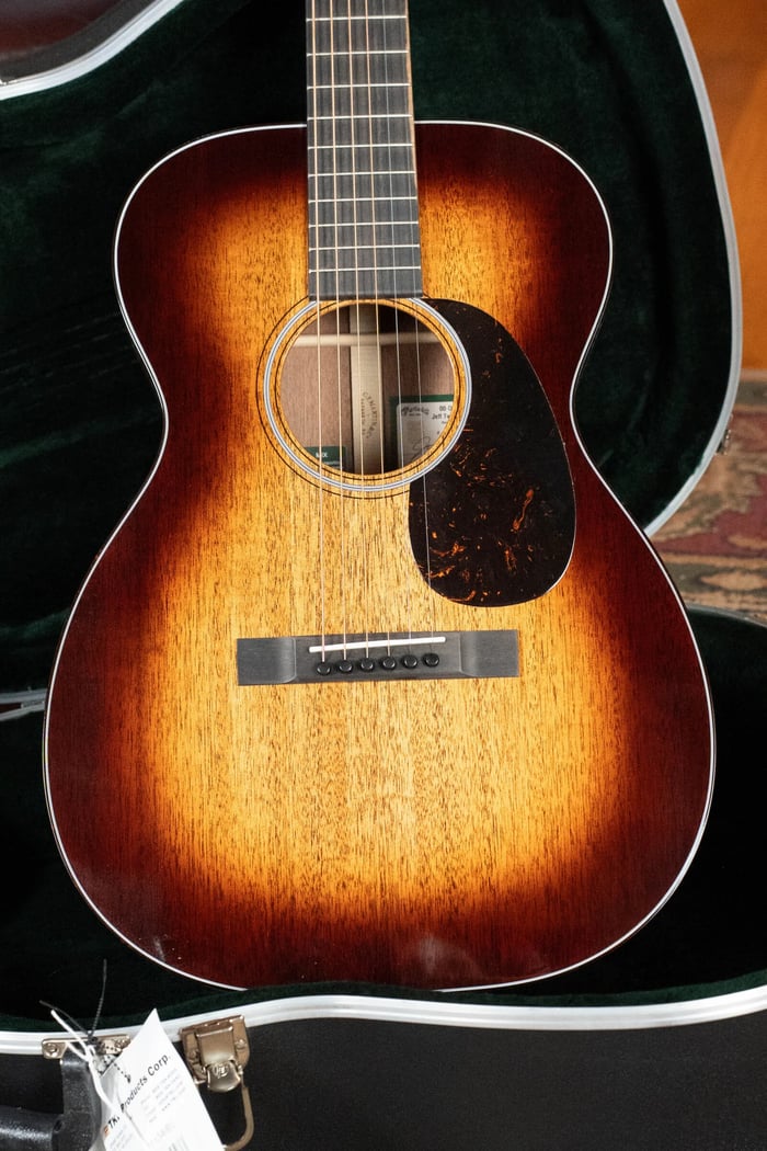 Martin OO-DB Jeff Tweedy Martin Guitar Front