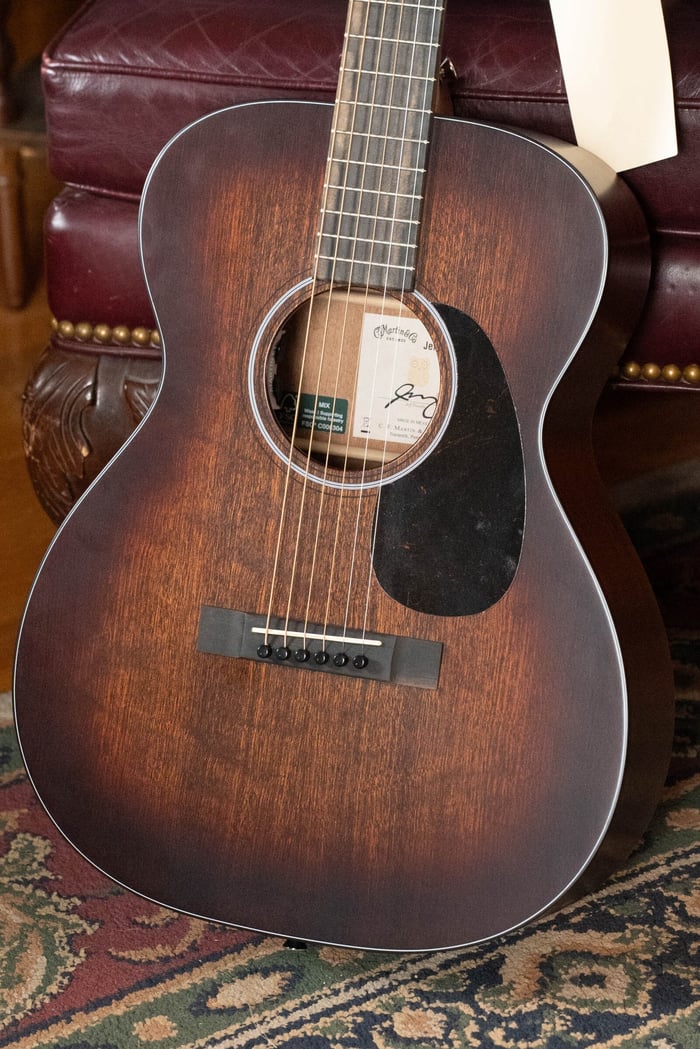 OOO Jr E Jeff Tweedy Martin Guitar Front