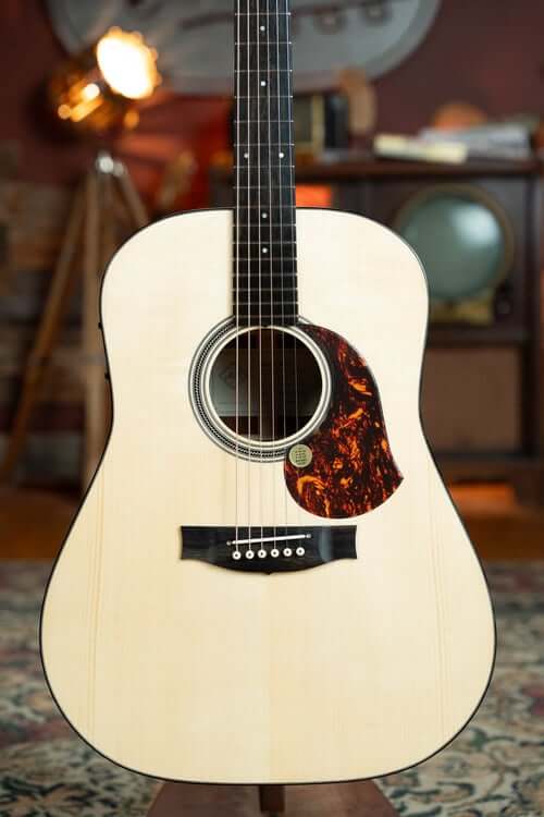 Maton Guitars Masterbuilt Series