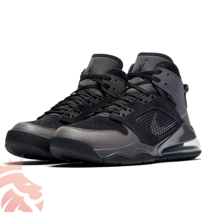 First Look: Air Jordan Mars 270 London