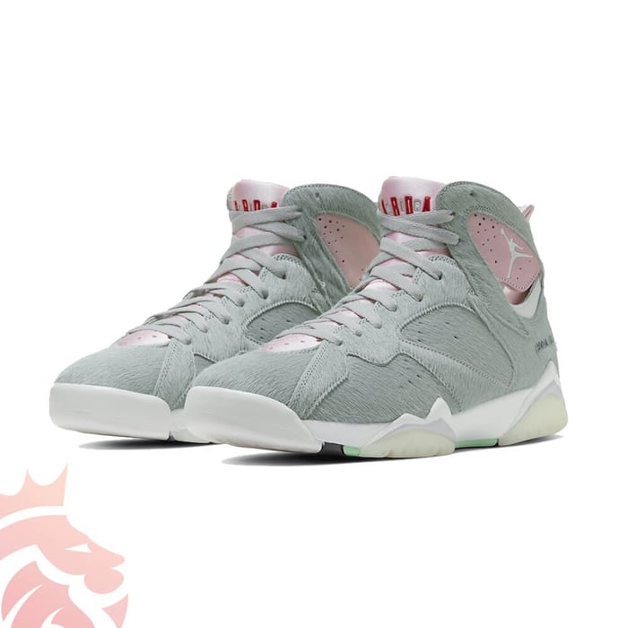 First Look: Nike Air Jordan 7 “Hare 2.0”