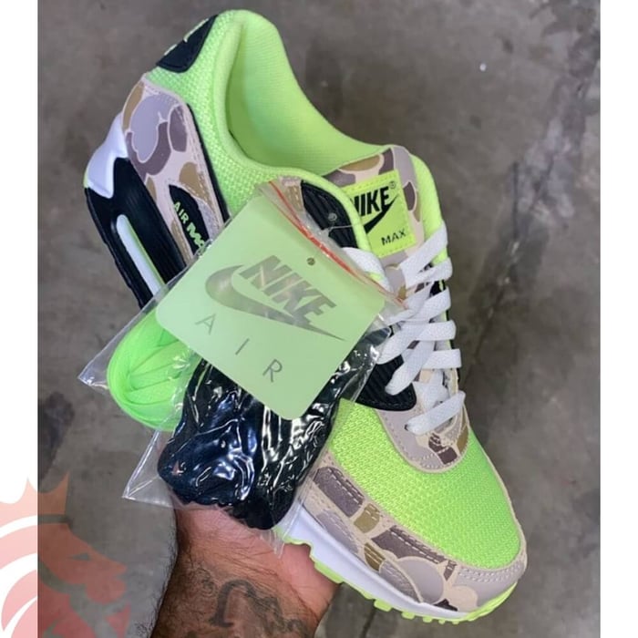 First Look: Nike Air Max 90 “Volt Duck Camo”