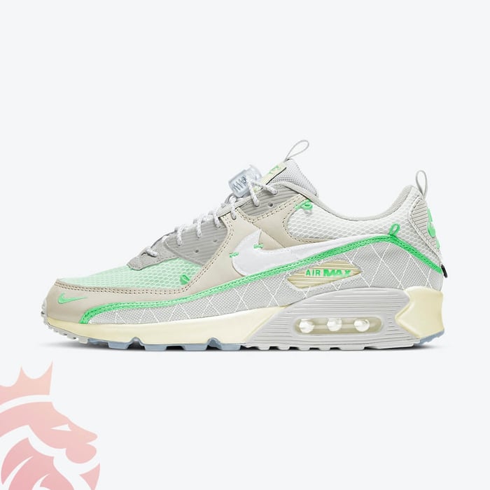 First Look: Nike Air Max 90 “Light Bone”