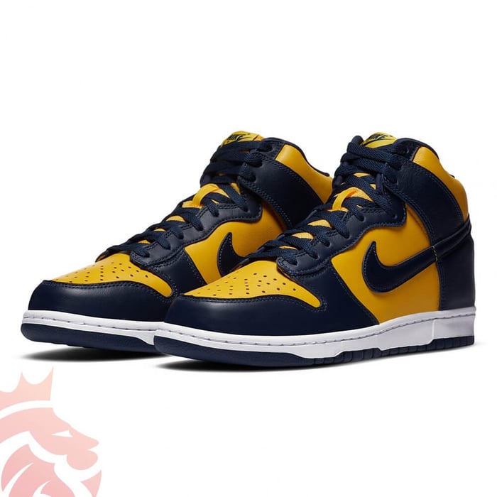 A Closer Look: Nike Dunk High “Michigan”