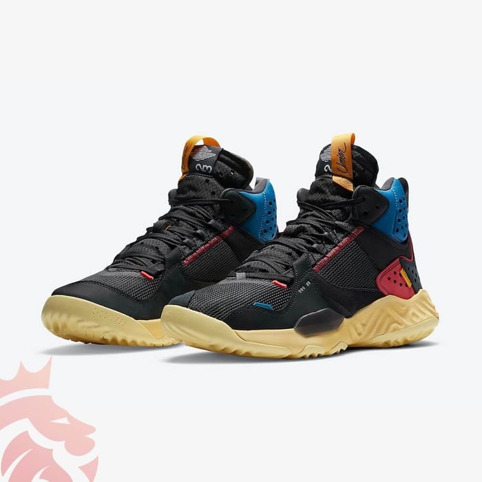 A Closer Look: Union x Jordan Delta Mid “Off Noir”