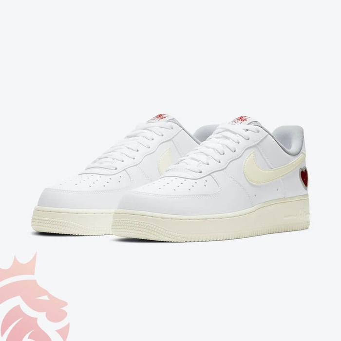 First Look: Nike Air Force 1 “Valentine’s Day”