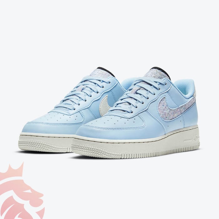 ◆正規品◆NIKE AIR FORCE 1 '07 'Light Armory Blue'◆大人気 Sneak Peek: Nike Air Force 1 â€™07 SE â€œLight Armory Blueâ