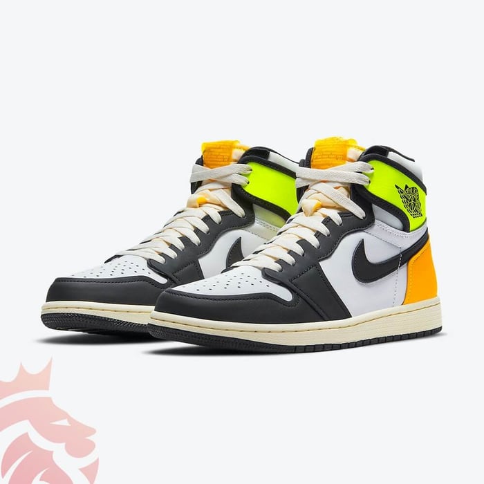 初売りセール Jordan Air Peek: Sneak 1 Goldâ â€œVolt OG High 靴