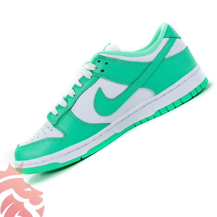 G*Y様 NIKE WMNS DUNK LOW \"GREEN GLOW\" Sneaker Politics
