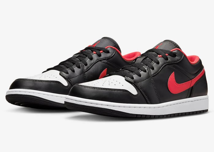 Air Jordan 1 Low “White Toe”