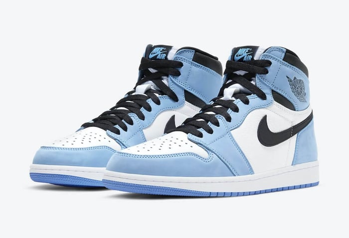 Jordan 1 Retro High White University Blue Black