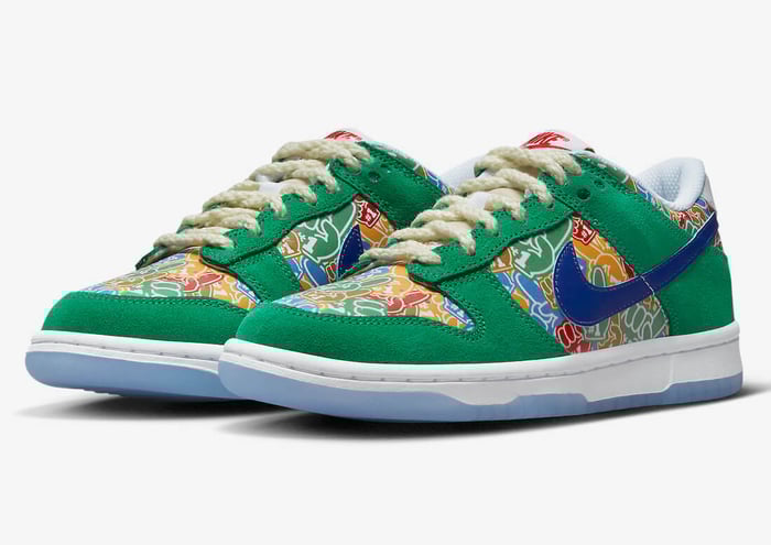 Nike Dunk Low “Foam Finger”