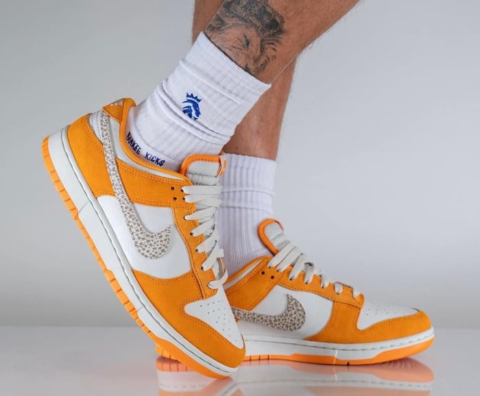 Nike Dunk Low “Safari Swoosh”