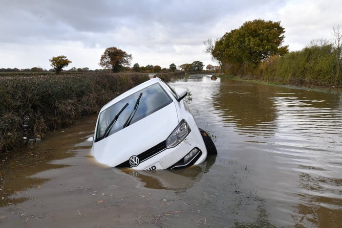 Flood damaged cars are dangerous! Here is everything to know
