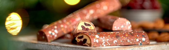 Cranberry and almond snacking bars