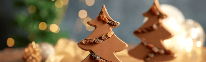 Rum and raisin Christmas tree bar
