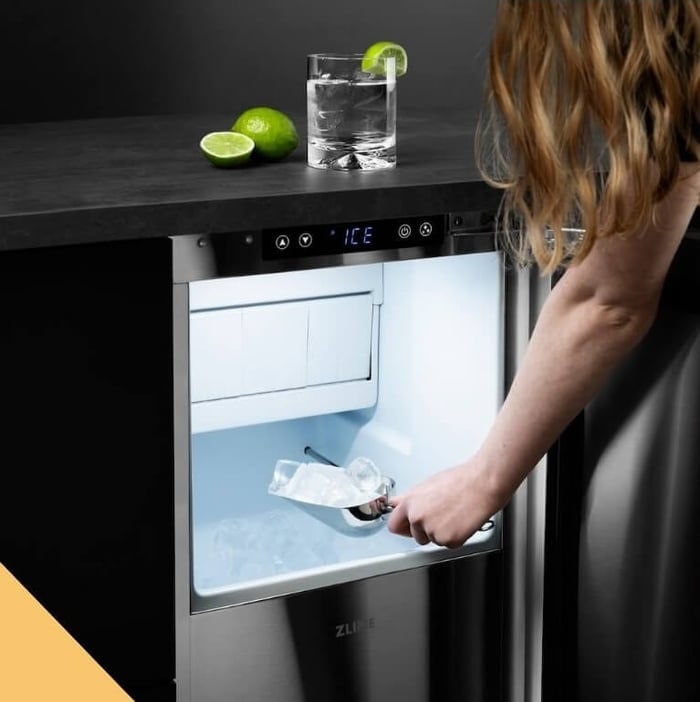 Undercounter Ice Makers vs. Countertop Ice Makers