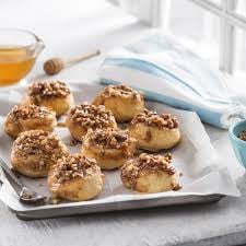 Cinnamon Honey Sticky Buns
