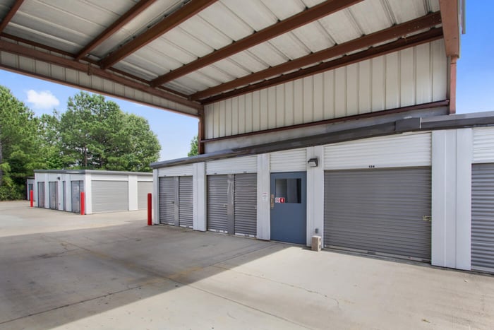 Indoor vs. Outdoor Boat Storage: Pros and Cons