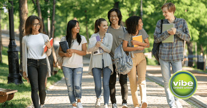 Personal Finance 101: 7 tips to make smart financial choices in college