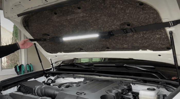 summer road trip emergency kit checklist with rechargeable flashlight and roadside safety gear