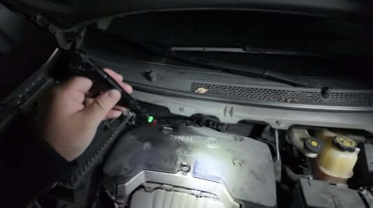 HOKOLITE CLAKAP P3 pen light for inspecting tight engine components