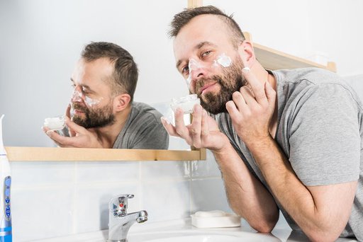 Save Your Skin And Learn How To Moisturize Like A Man