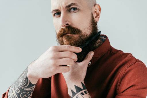 9 Benefits To Using a Beard Brush