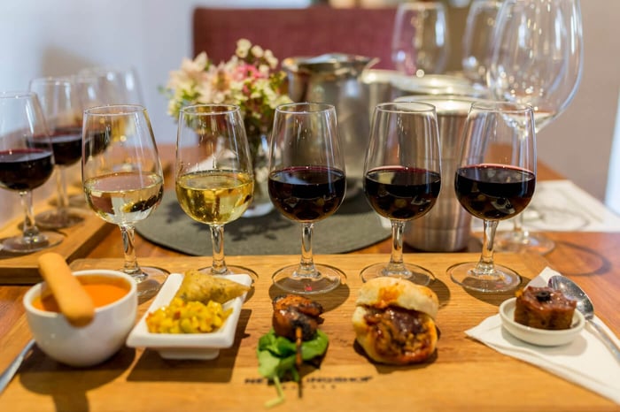 How to Pair Food and Wine - Pairing Guide for Wine Lovers