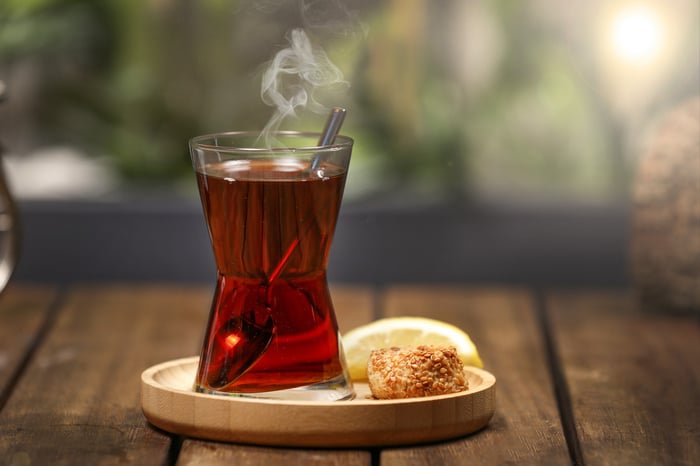 How to Use a Tea Spoon for Perfect Tea Diffusion