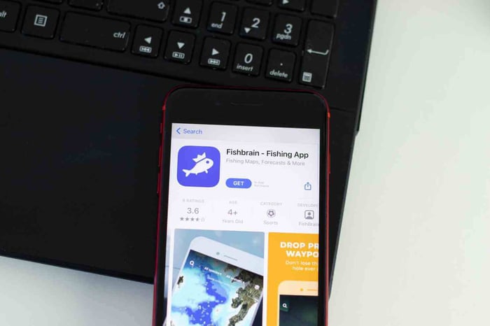 Fishbrain app listing on the Apple App Store.