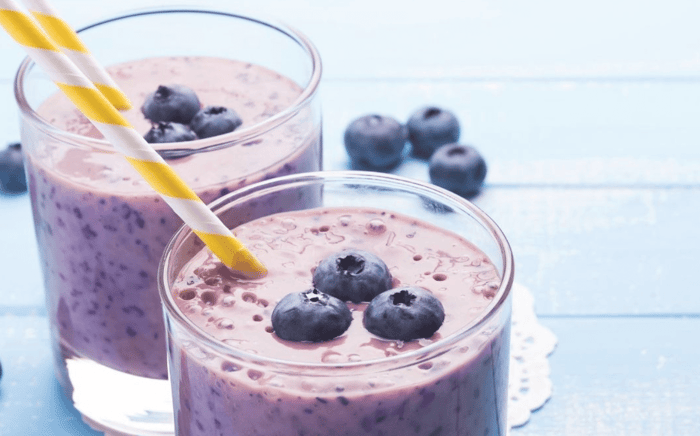 Blueberry Beet smoothie with Chia