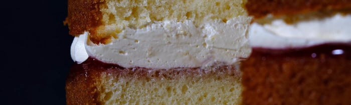 Cream sponge