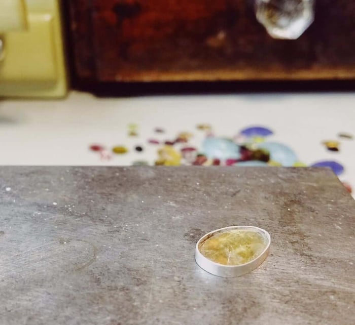 HOW TO CREATE THE RIGHT SIZE BEZEL FOR YOUR STONE