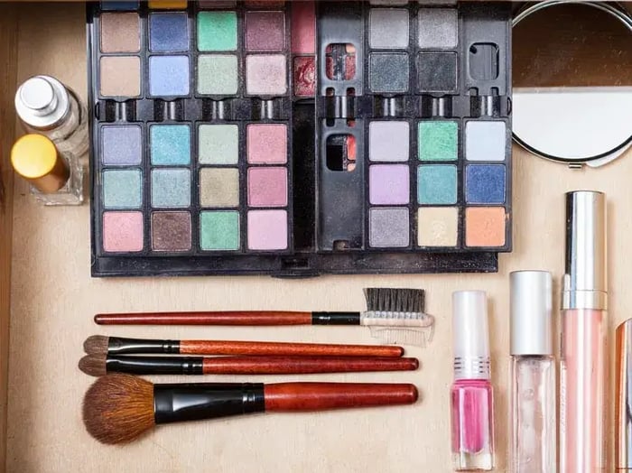 Tips on how to store makeup products to ensure that they last longer