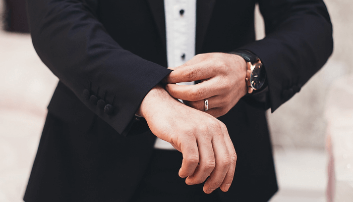 Comment porter un costume Ilannfive pour un look élégant