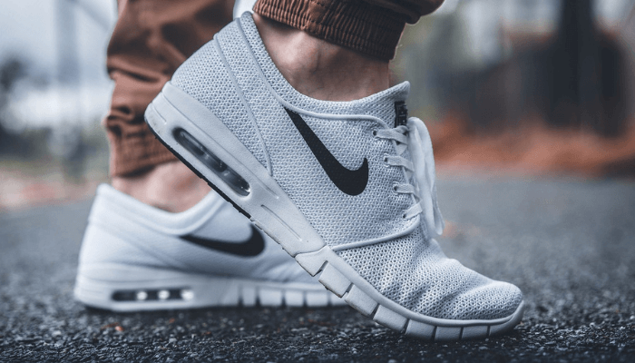 Les chaussures de sport pour hommes qui sont à la mode