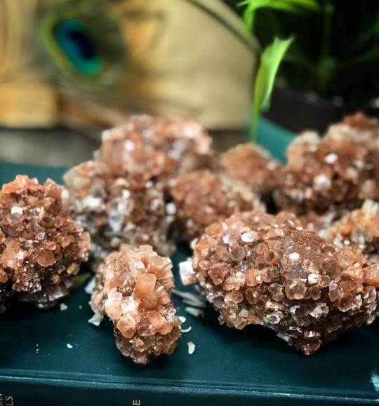 CRYSTAL PROFILE: ARAGONITE