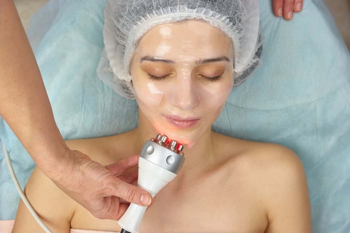 4 Things to Know Before Getting a Radio Frequency Facial