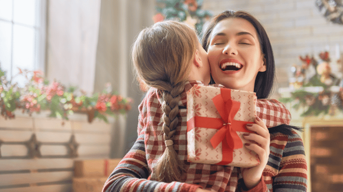 Tips for Decorating Your Home with Festive Fragrance