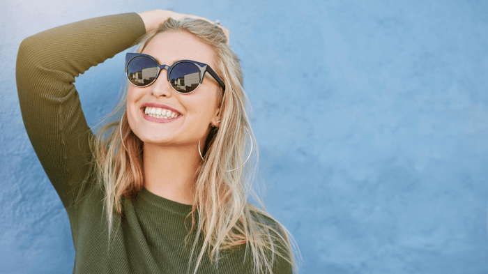 The Benefits of Smiling: 6 Ways a Smile Can Brighten Days and Health