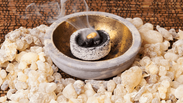 Frankincense Essential Oil - Warm, Relaxing, Skin-Loving