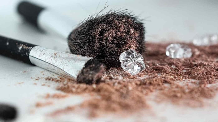 7 Makeup Ingredients to Avoid