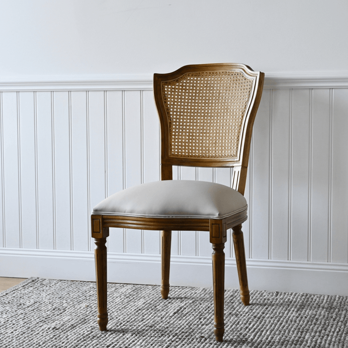 hamptons Leather dining chairs and stools