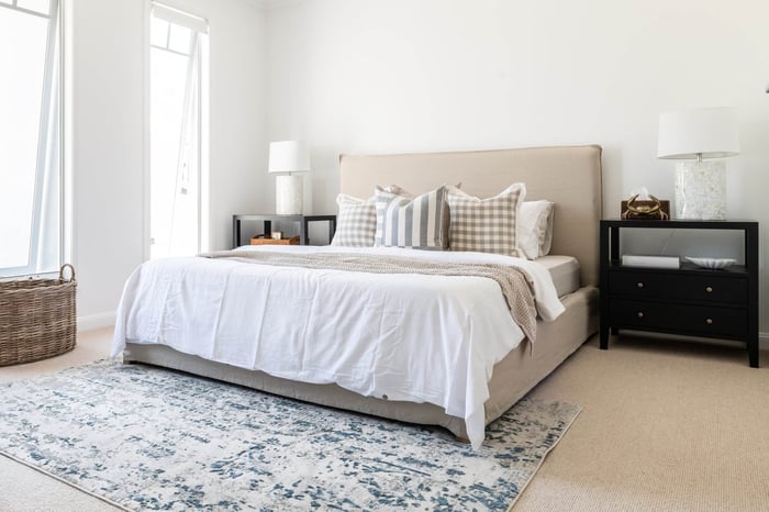 hamptons bedroom