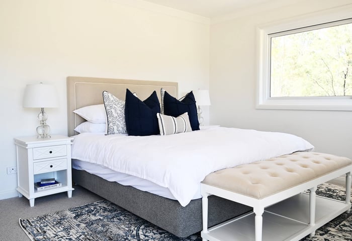 hamptons bedroom
