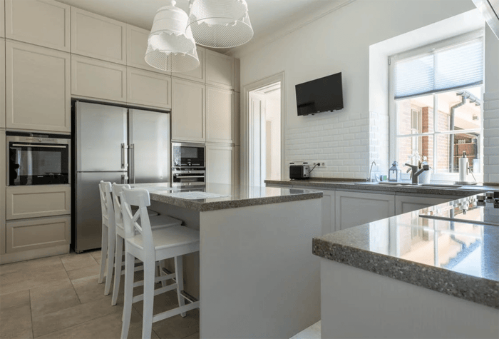 Can I Fit A Breakfast Bar In My Kitchen