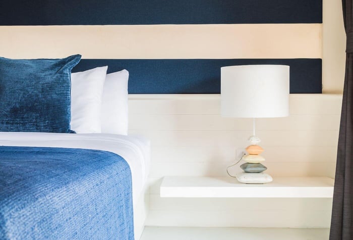 Stylish Bedroom Nightstand Top Ideas For A Classy Bedroom